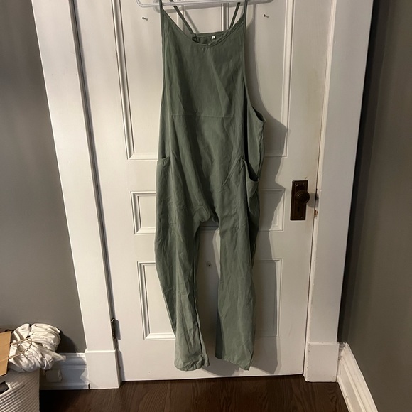 Amazon - Womens Jumpsuit - Size L - black and turquoise - Picture 10 of 10